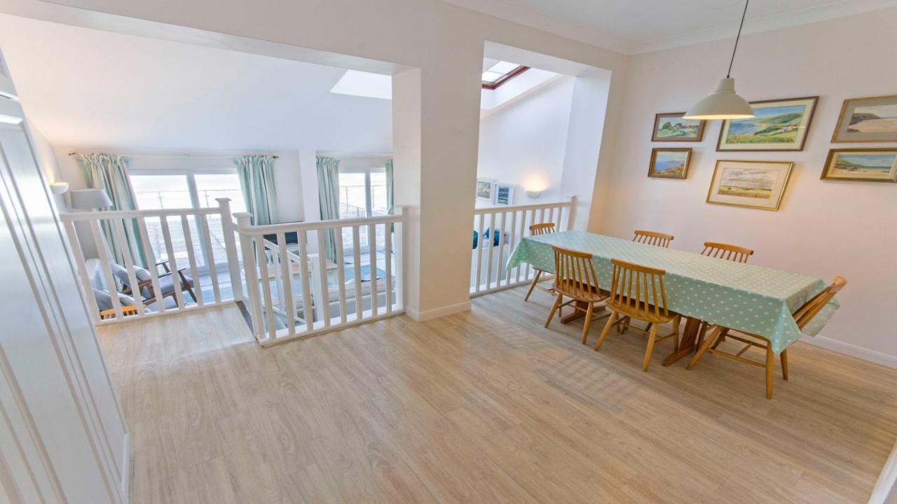 Clifton Court Apt 16 With Indoor Heated Pool & Sea Views Croyde Exterior foto